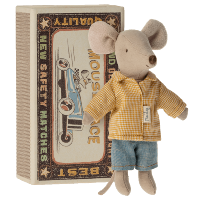 Big brother mouse, in Streichholzbox