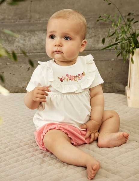 T-Shirt und Shorts Set